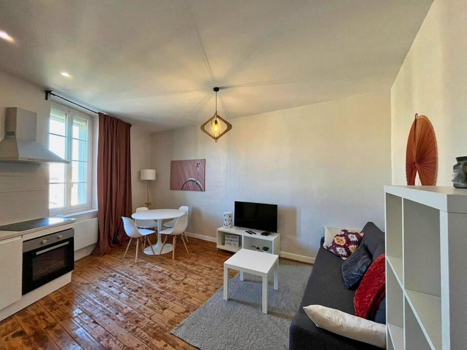 Camille - Charmant T2 Moderne Et Calme Châteaurenard Extérieur photo
